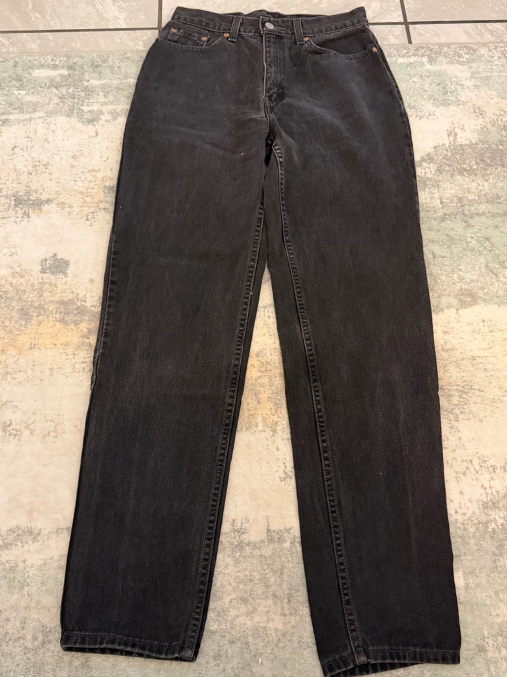 Levi's Women's Black Straight Leg Jeans - Classic High Rise